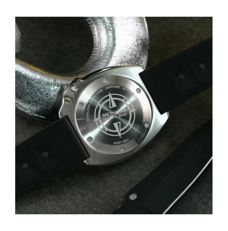 AQUA 300 STEEL