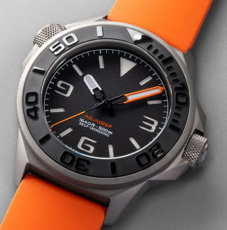 aquadeep_signal_orange_4.webp AQUADEEP SIGNAL ORANGE