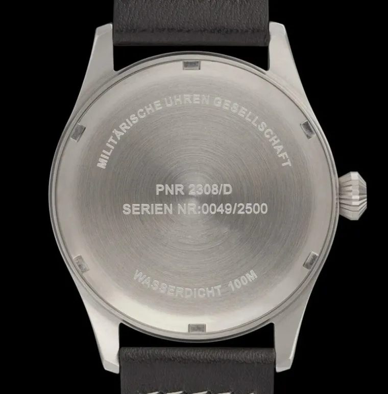 Classic 40mm Aviator Automatic Movement