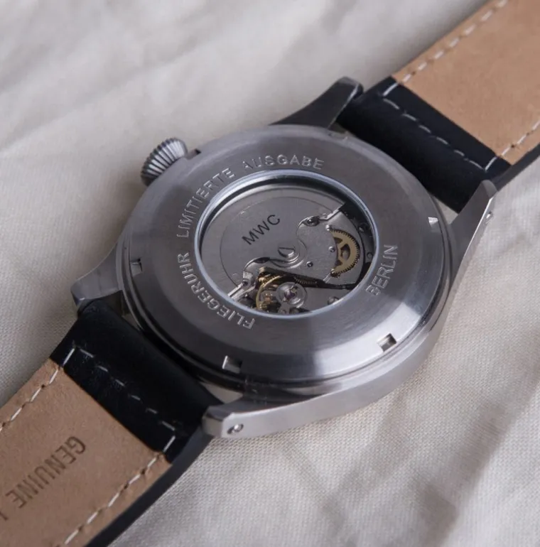 classic_pilot__automatic__3-1.webp Classic Pilot 46 Automatic Luftwaffe Pattern