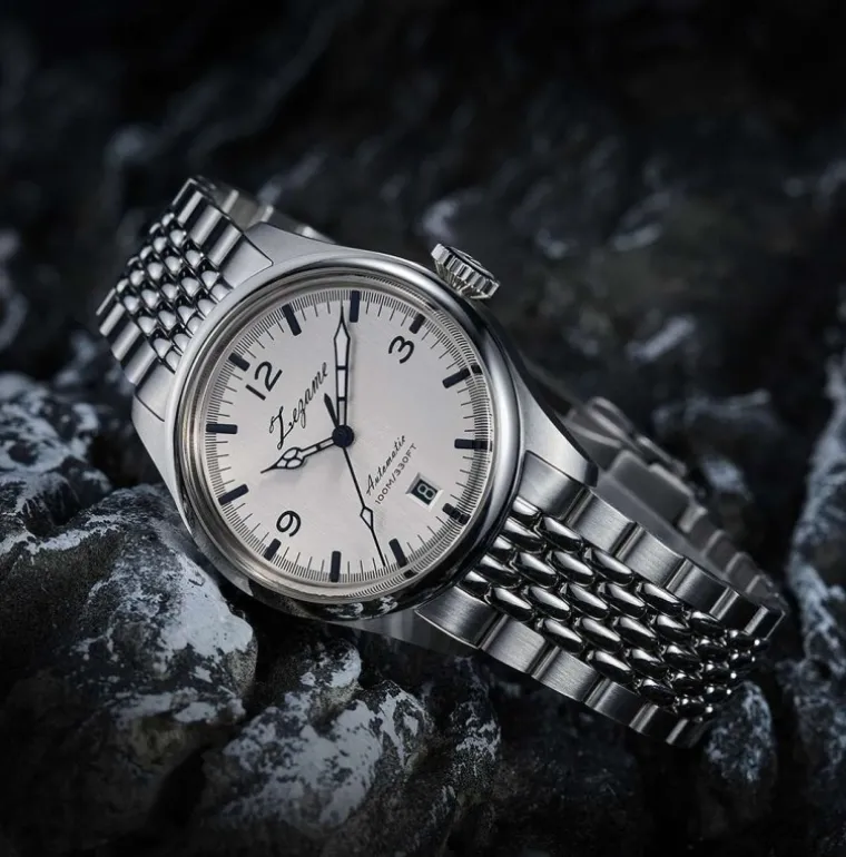 eyes_white_stainless_stee_6.webp Eyes White Stainless Steel watch 38mm