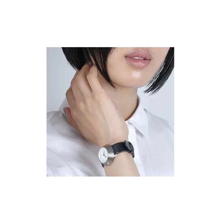 fuji_lady_white_black_lea_4.webp Fuji Lady White Black Leather