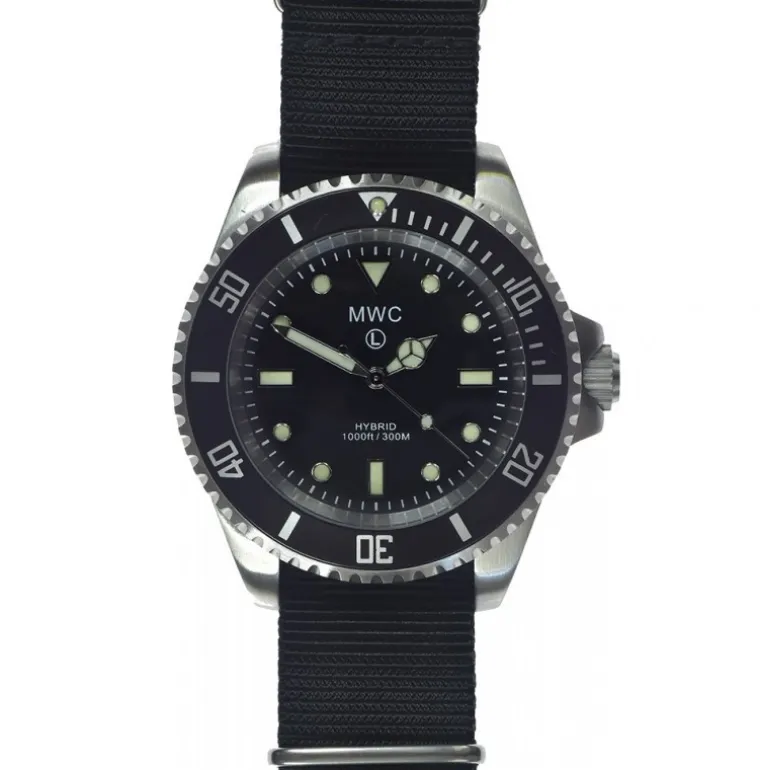 Hybrid 300m/1000ft Stainless Steel Military Divers Watch