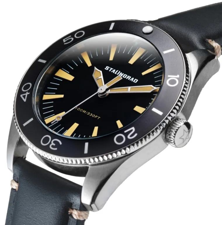 Iron Will Black Dial Black Leather Strap