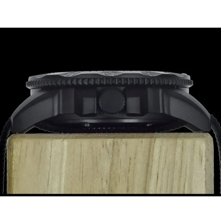 p_tactical_subdual_titani_2.webp P656 Tactical Subdual Titanio Swiss Quarzo GTLS Trizio