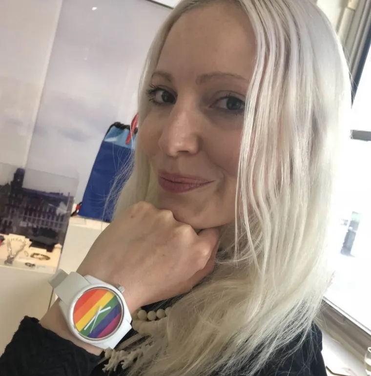 pride_mm_white_1.webp PRIDE 43MM White