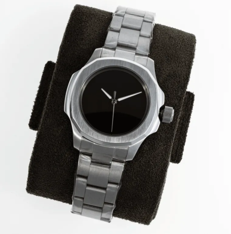 Seestern Musou Ultra Black 42mm