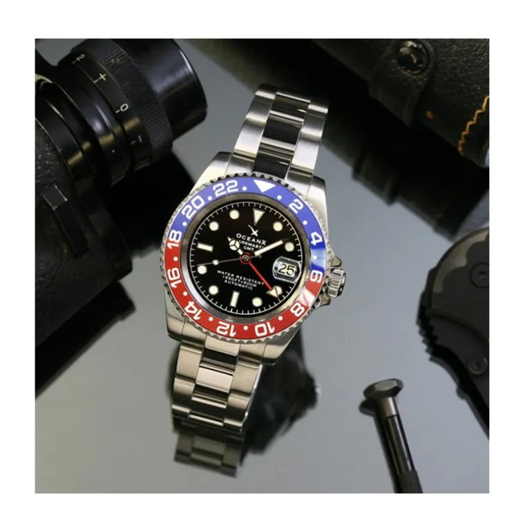 sharkmaster_gmt_automatic_2-2.webp SHARKMASTER GMT AUTOMATIC PEPSI