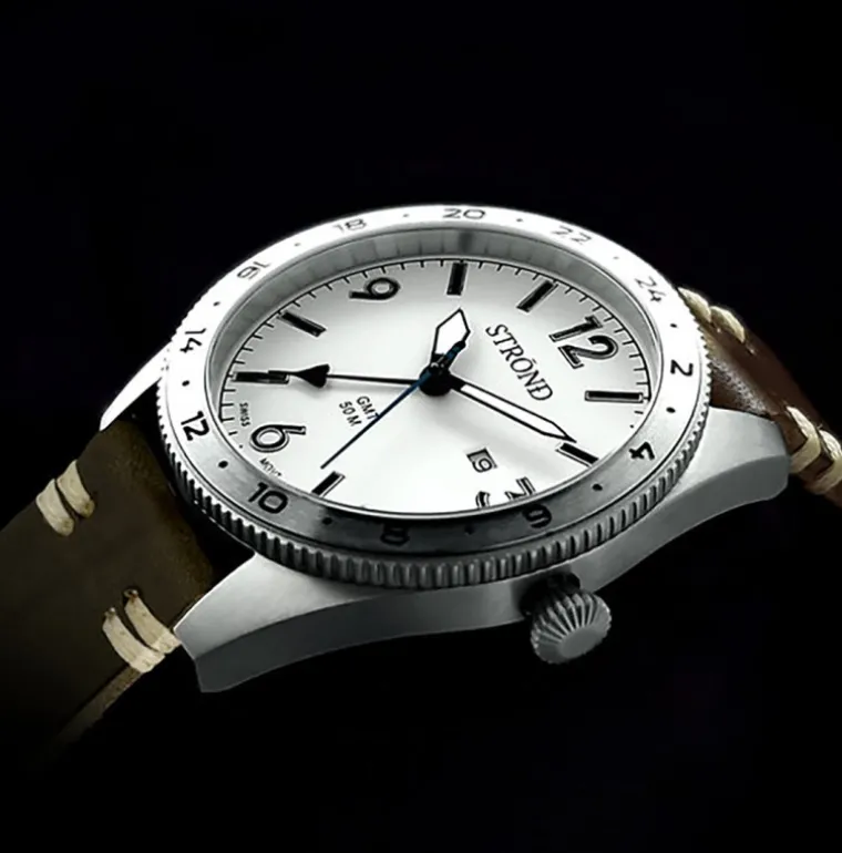 ssc_h_gmt_white_6.webp SSC-101 24h GMT White