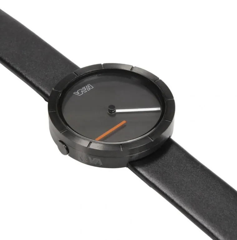 tempo_libero_nero_mm_3.webp TEMPO LIBERO NERO 42mm