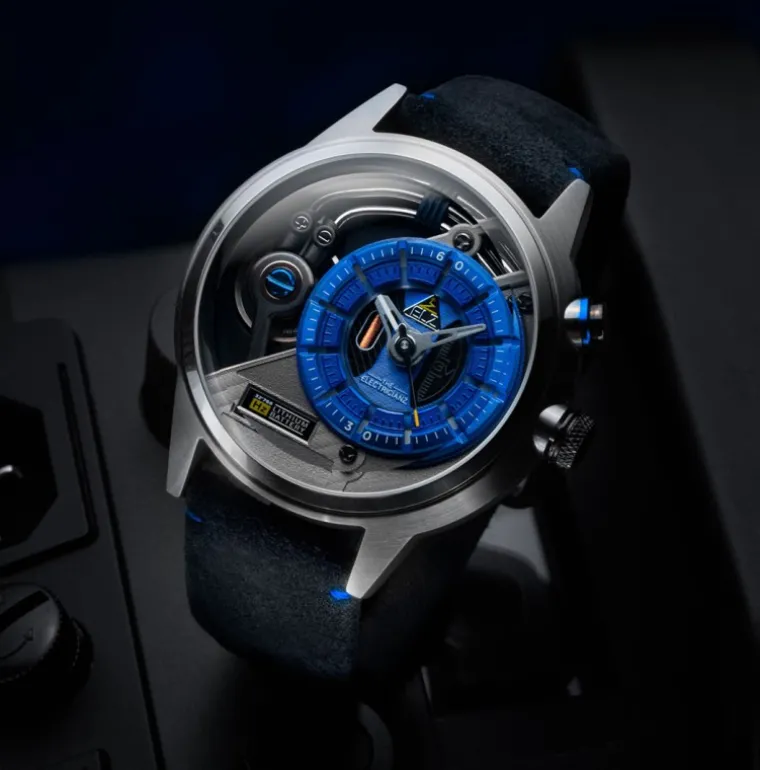 the_stone_z_blue_leather_2.webp THE STONE Z BLUE LEATHER