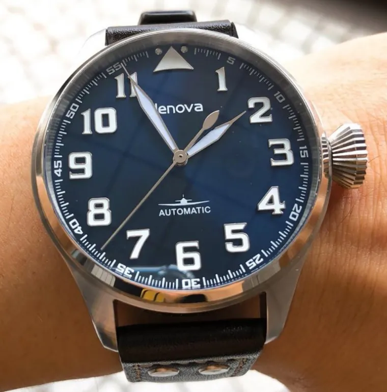 wwii_typhoon_fighter_pilo_2.webp WWII Typhoon Fighter Pilot Watch