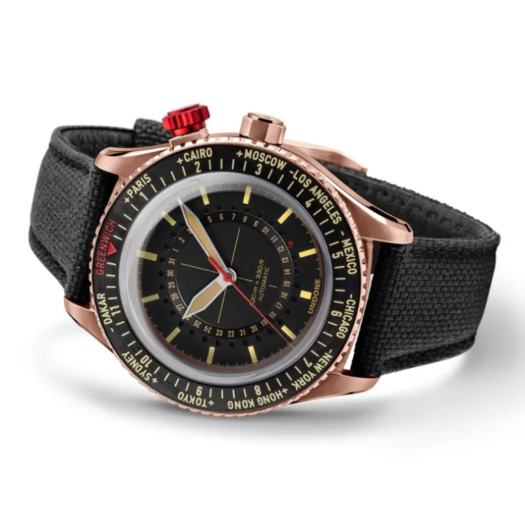 aero_worldtimer_quothughe_2.webp AERO WORLDTIMER "HUGHES"