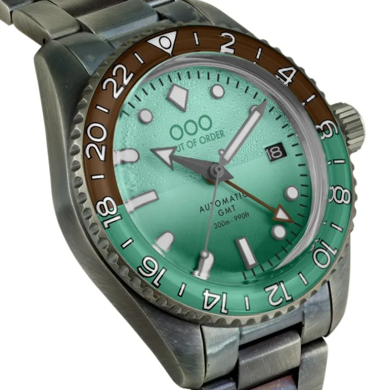 after__automatic_gmt__ult_2-1.webp AFTER 8 AUTOMATIC GMT - ULTRA DISTRESSED