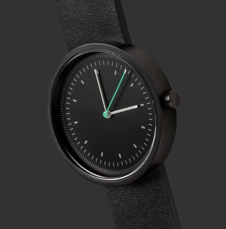interval_black_3.webp Interval Black