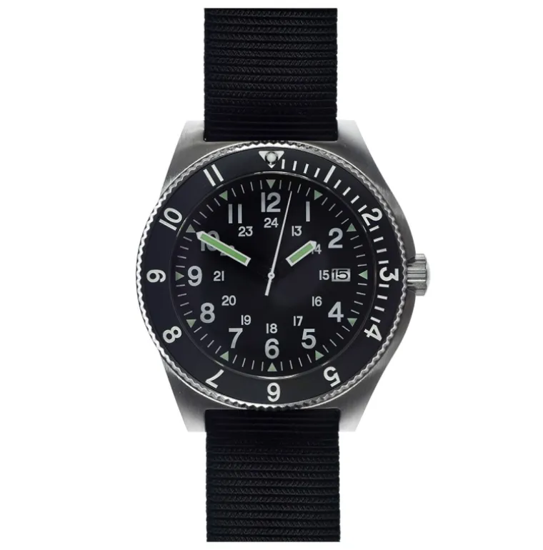 300m Steel Navigator Luminova Sterile (Automatic)