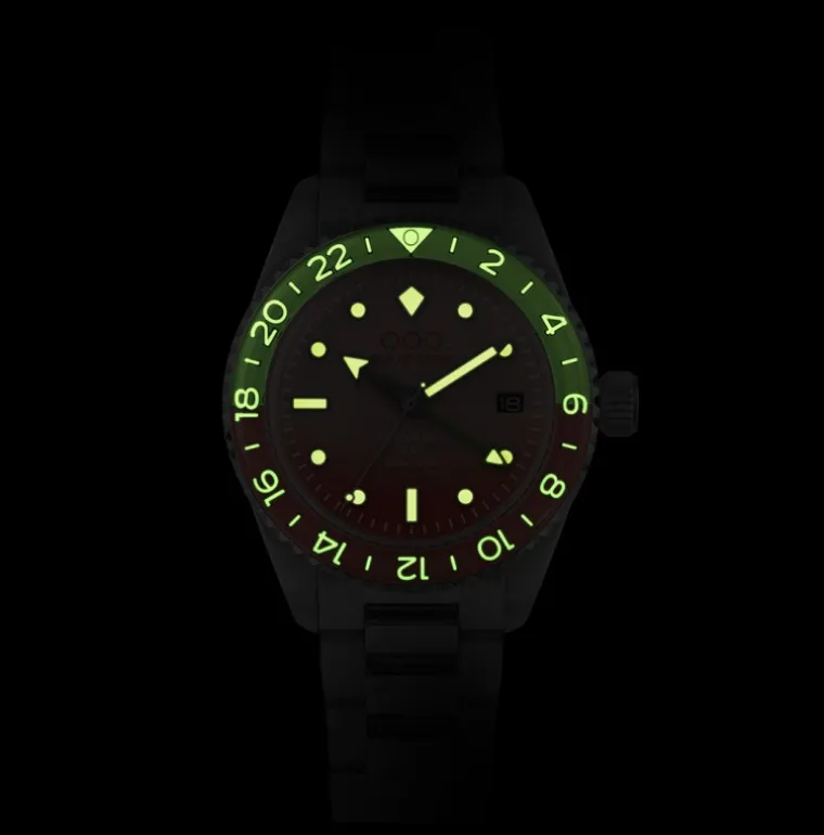 paloma_automatic_gmt__ult_4.webp PALOMA AUTOMATIC GMT - ULTRA BRUSHED