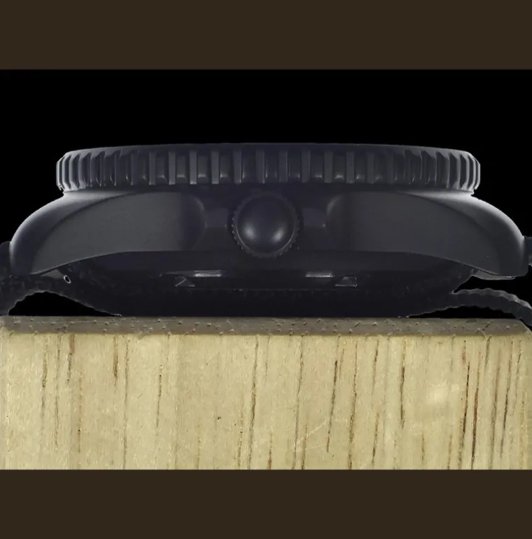 pattern_black_pvd_automa_2.webp 1999-2001 Pattern Black PVD Automatic