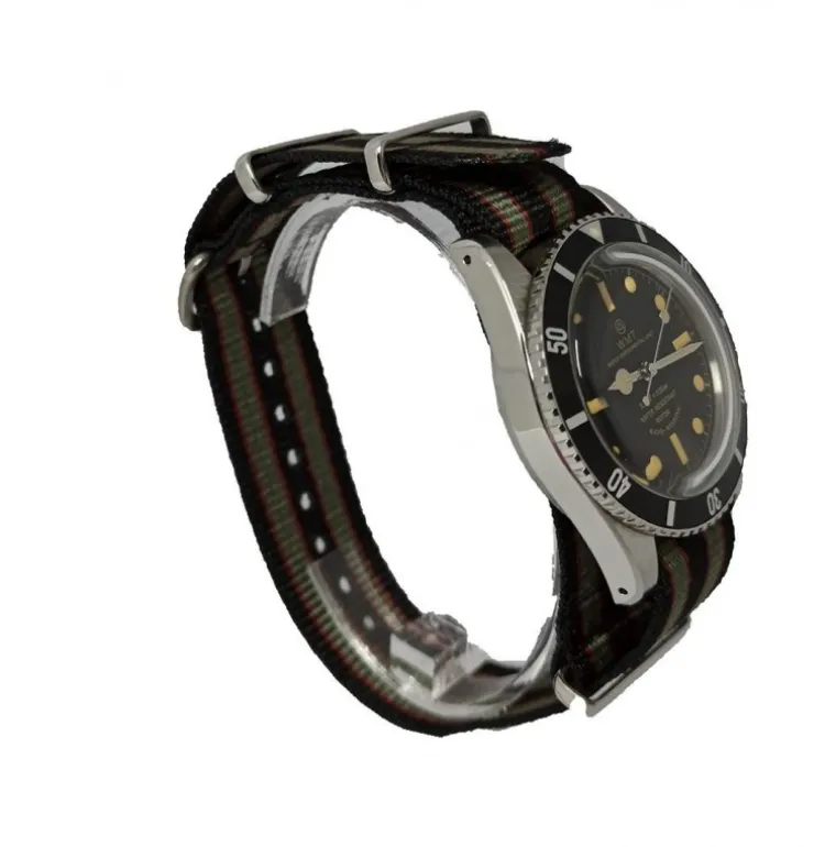 sea_diver_bond_cassa_con__2.webp Sea Diver Bond (Cassa con piccolo graffio)