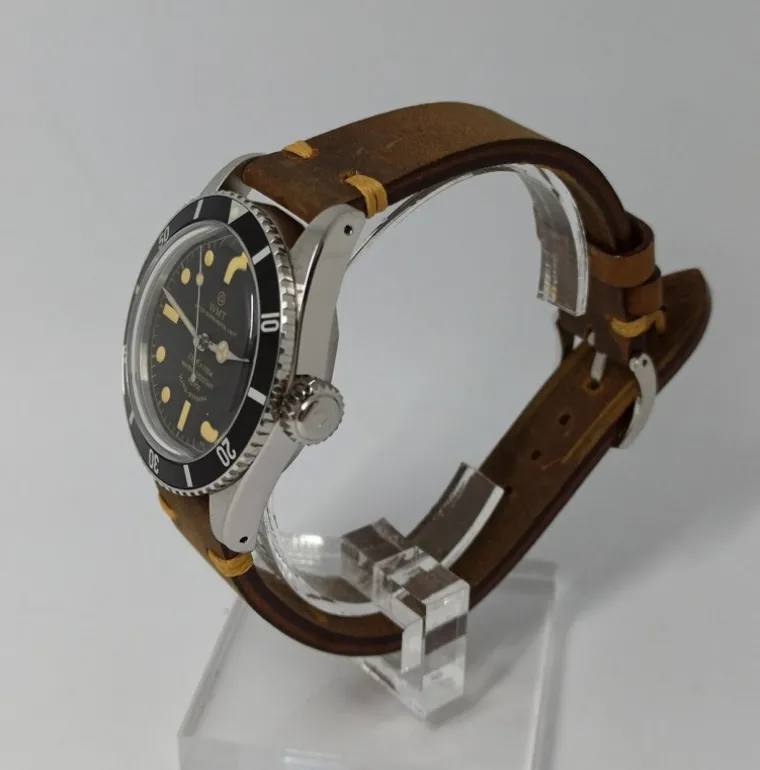 Sea Diver Vintage Brown