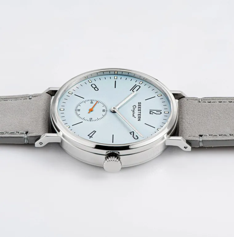 seestern__teal_blue_autom_5.webp Seestern 382 Teal Blue Automatic