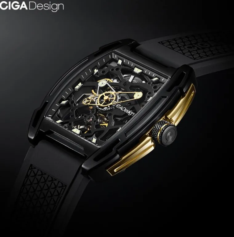 Z Series Automatic Edge Exploration Black Gold